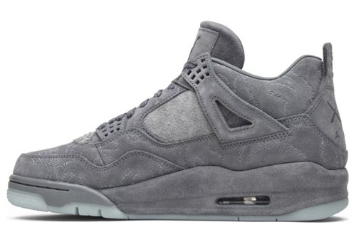 Jordan 4 Retro “Kaws” 